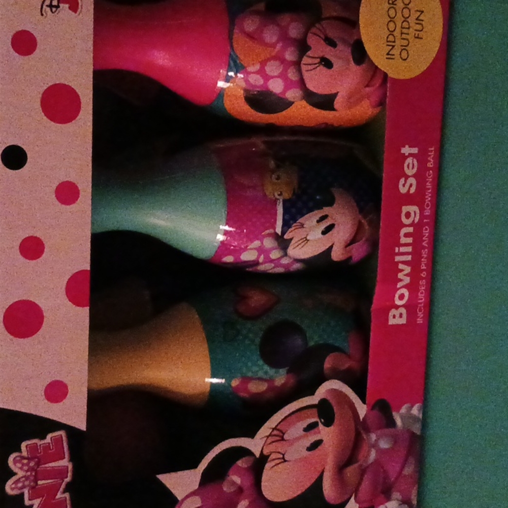 Bowling set